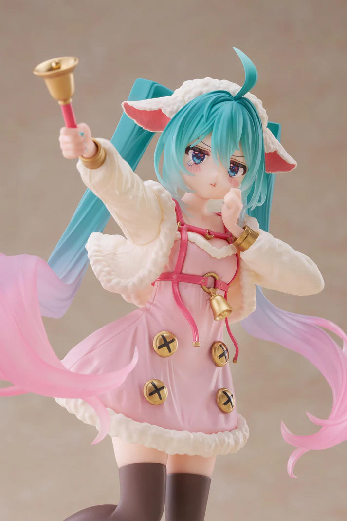 Hatsune Miku (Seven Little Goats) Wonderland Figure