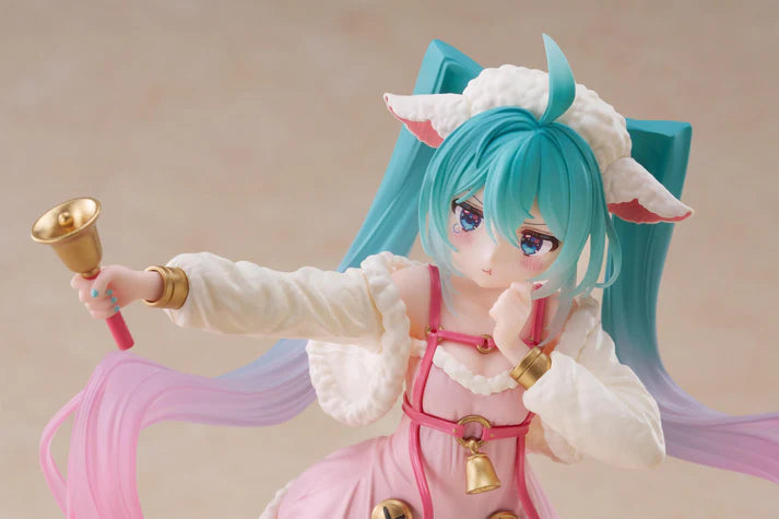 Hatsune Miku (Seven Little Goats) Wonderland Figure