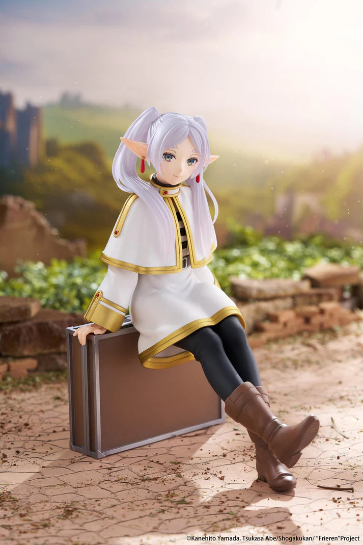 Frieren: Beyond Journey's End Desktop Cute Frieren (Trunk Case Ver.) Figure (Reissue)