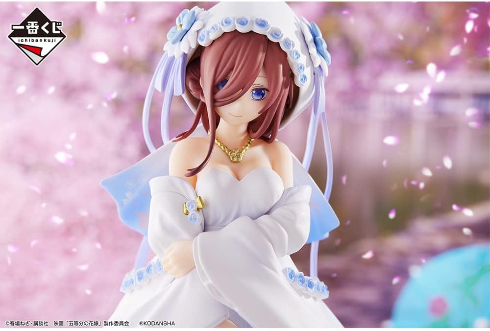 The Quintessential Quintuplets Ichiban Kuji Happiness C Prize Miku Nakano Figure