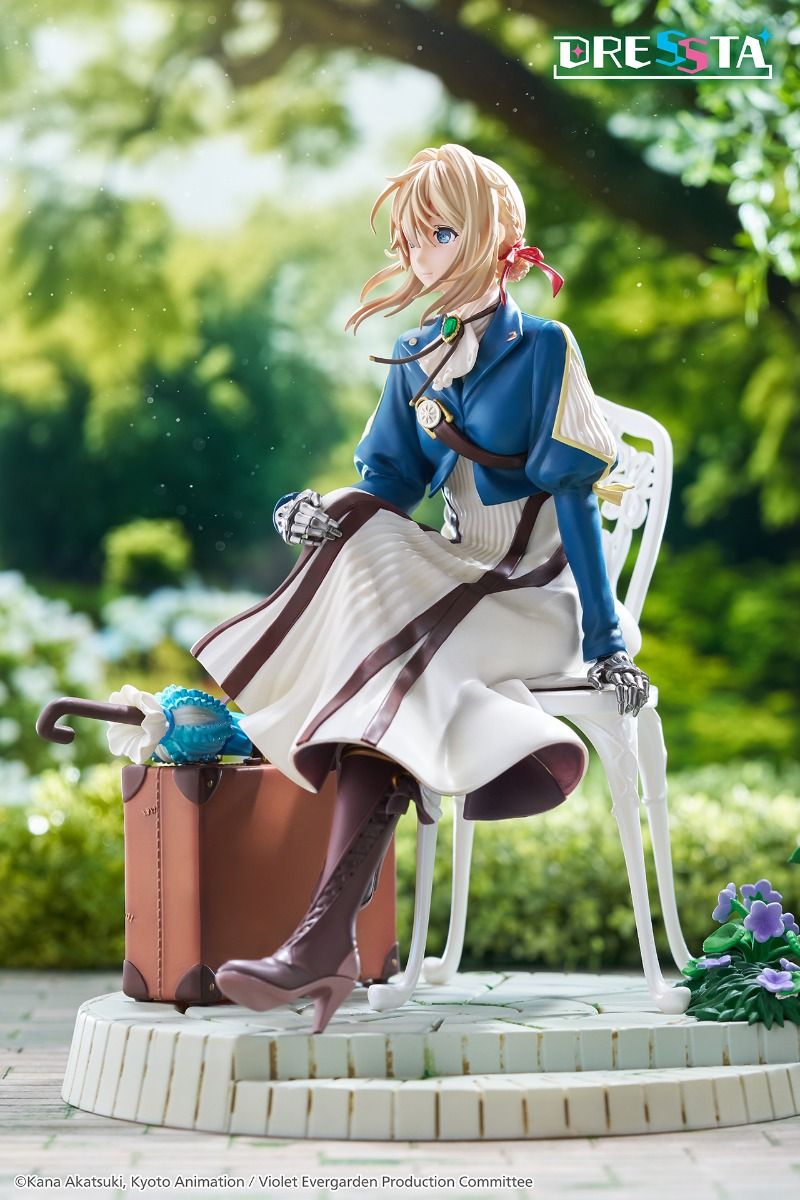 Violet Evergarden DRESSTA Statue Figure