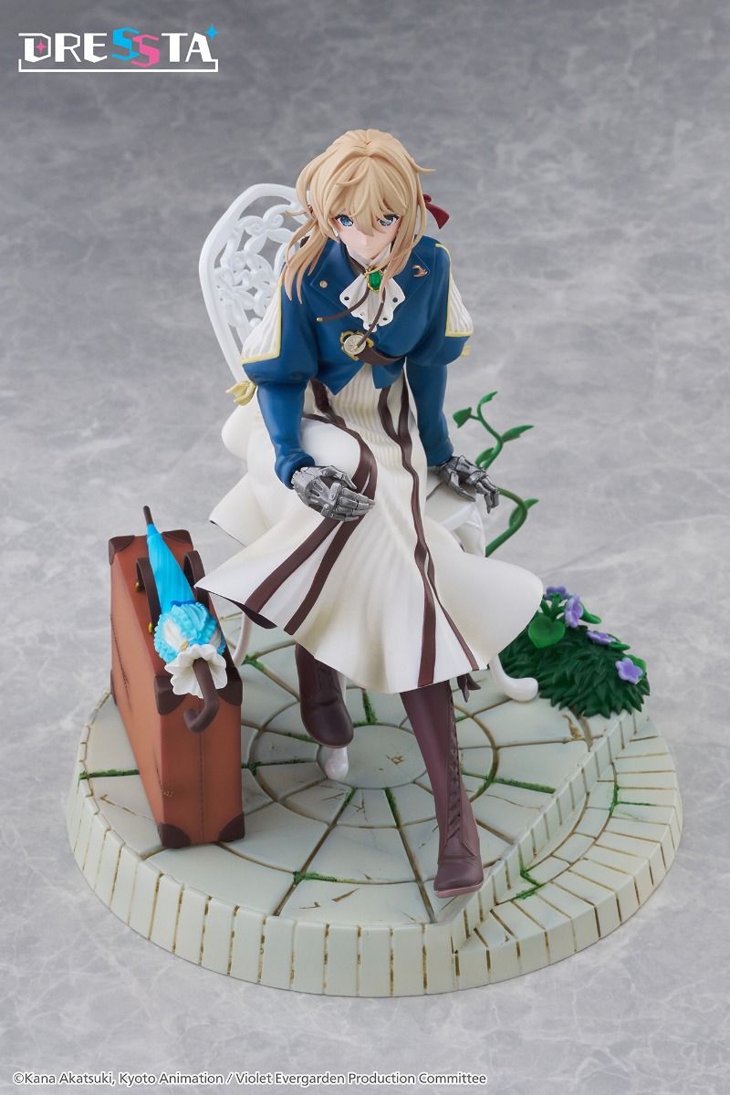 Violet Evergarden DRESSTA Statue Figure